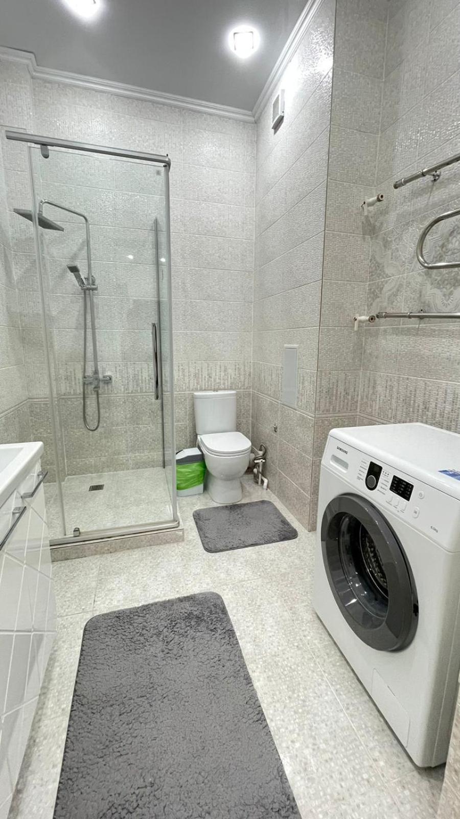 # 51 светлая в жк лагуна Apartment *